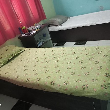Swaroop Ashray Homestay シリグリ エクステリア 写真