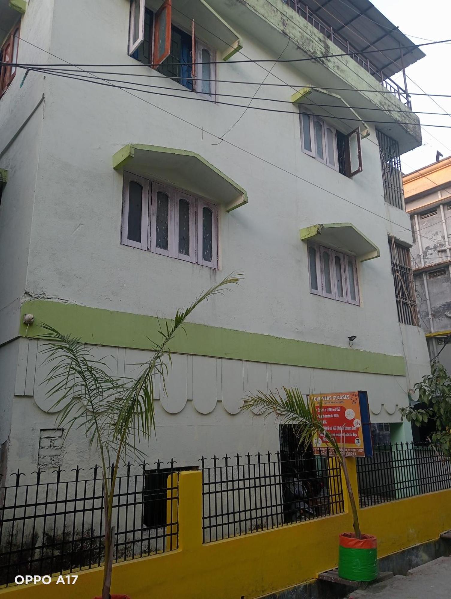 Swaroop Ashray Homestay シリグリ エクステリア 写真